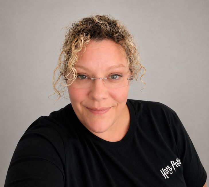 Frau Orbach, Medizinische Fachangestellte